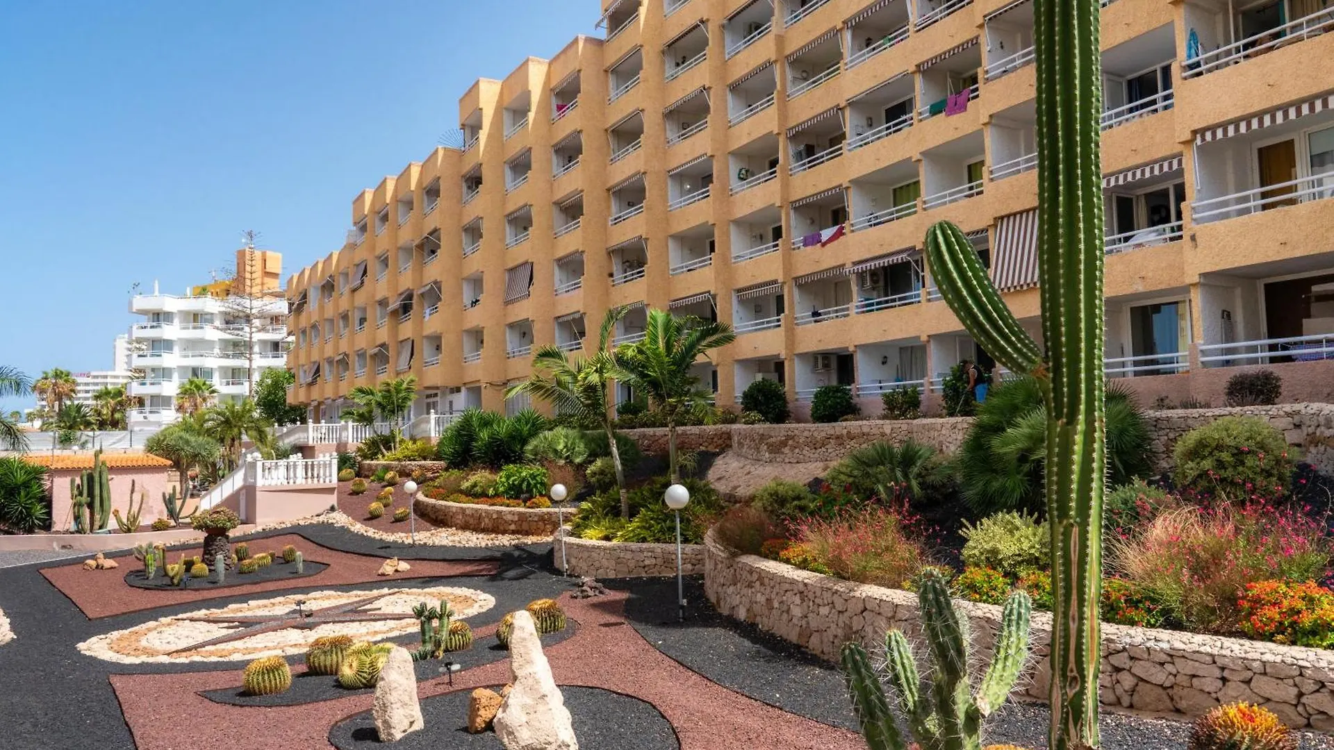 Apartamentos Borinquen Playa de las Americas  Spain