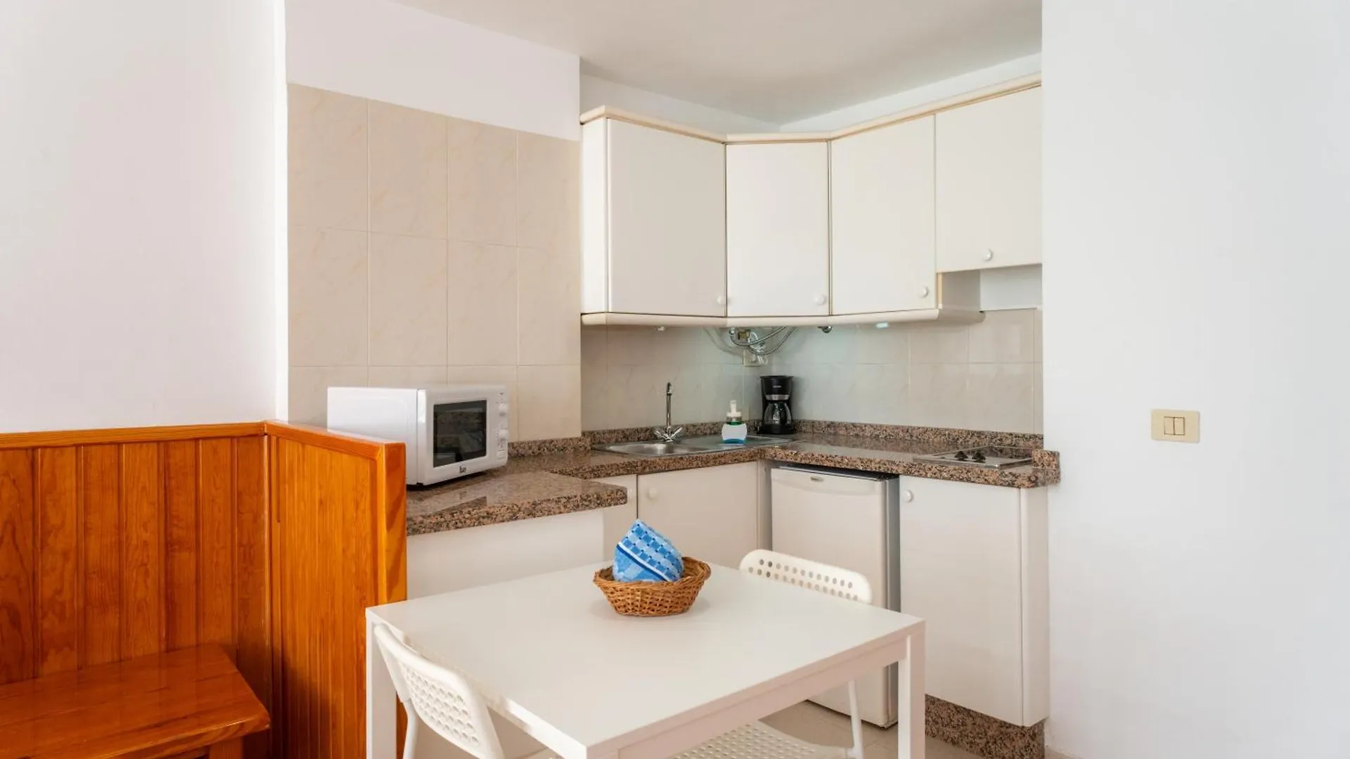 Apartamentos Borinquen Playa de las Americas  Aparthotel