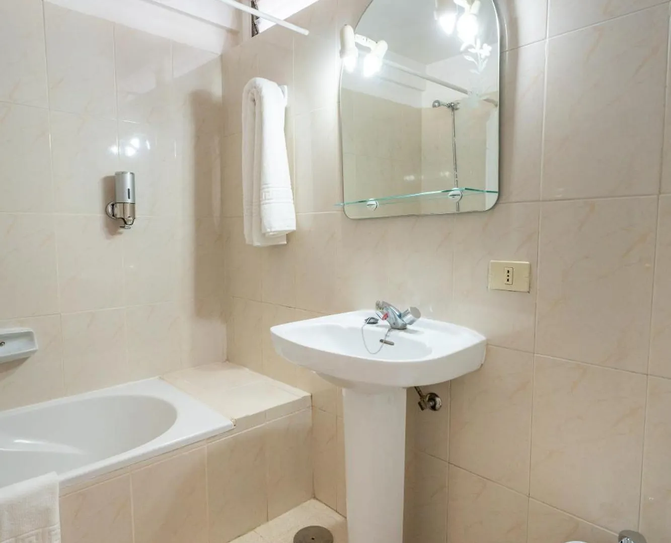 Apartamentos Borinquen Playa de las Americas  Aparthotel