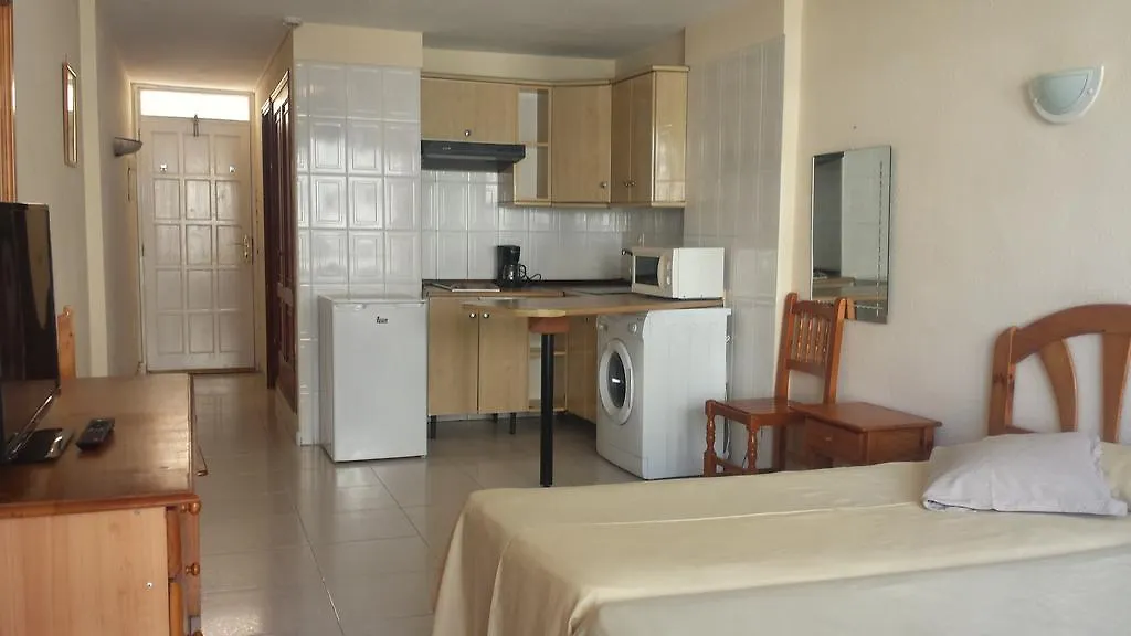 Apartamentos Borinquen Playa de las Americas  Aparthotel Playa de las Americas (Tenerife)