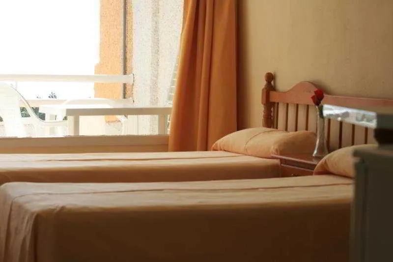 ** Aparthotel Apartamentos Borinquen Playa de las Americas  Spain
