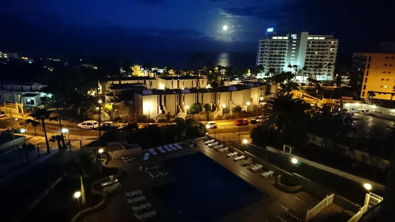 ** Apartmanhotel Apartamentos Borinquen Playa de las Américas Spanyolország