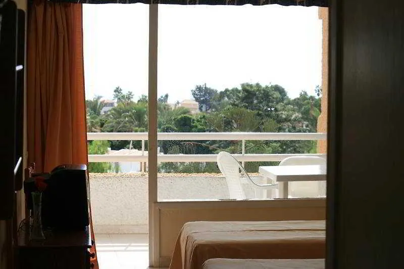 Apartamentos Borinquen Playa de las Americas  2*, Playa de las Americas (Tenerife) Spain